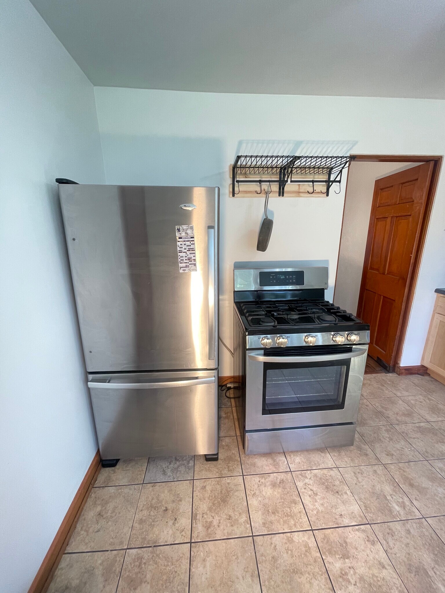 Building Photo - 6525 W Center St