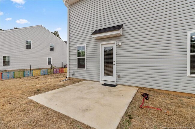 Building Photo - 4993 Blue Springs Rd