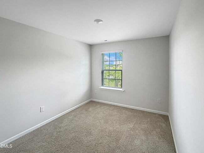 Building Photo - 2301 Gracie Ln