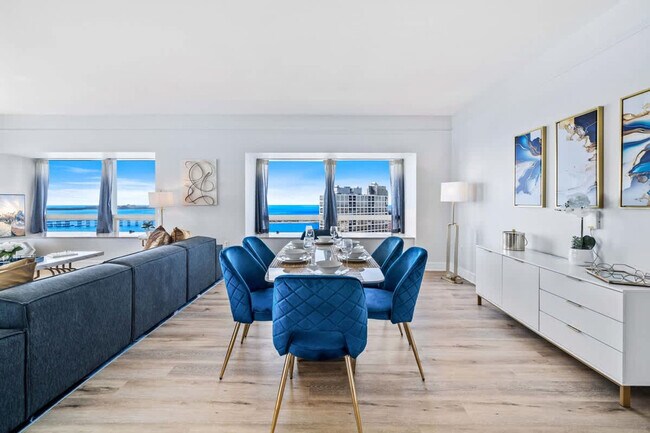 Building Photo - 1435 Brickell Ave