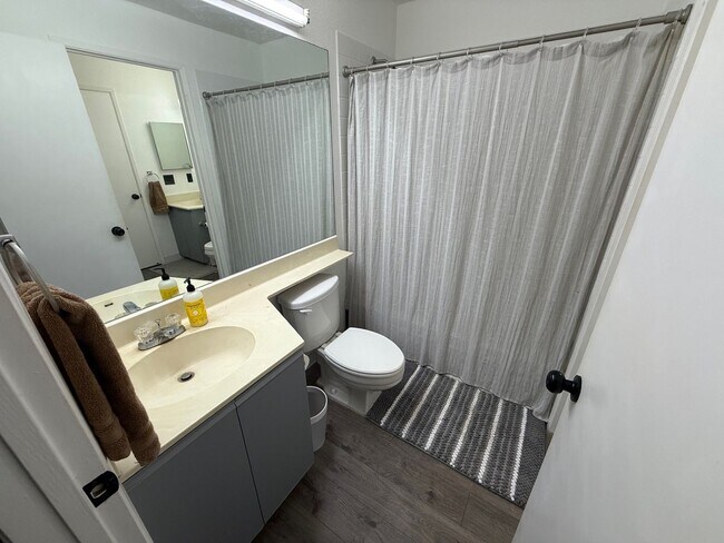 Building Photo - Kihei Villages 2 Bedroom/1.5 Bathroom
