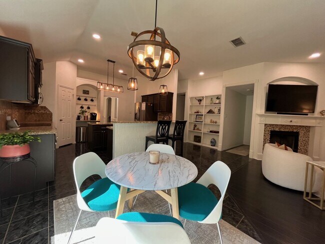 Building Photo - COMING IN OCTOBER! MODERN HOME IN NRH!