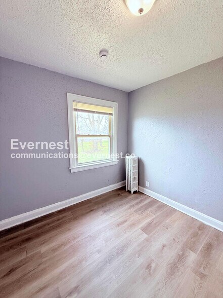 Building Photo - 13909 Hartwell St