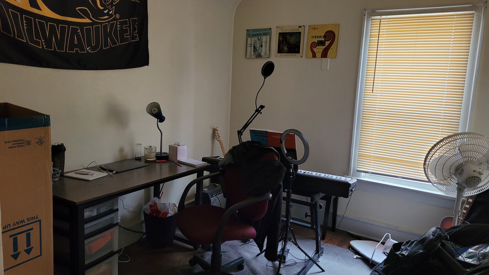 Building Photo - 3037 N. Downer Ave