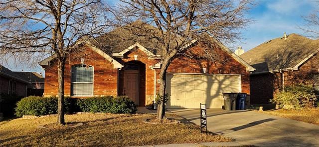 Building Photo - 2697 Lake Ridge Dr