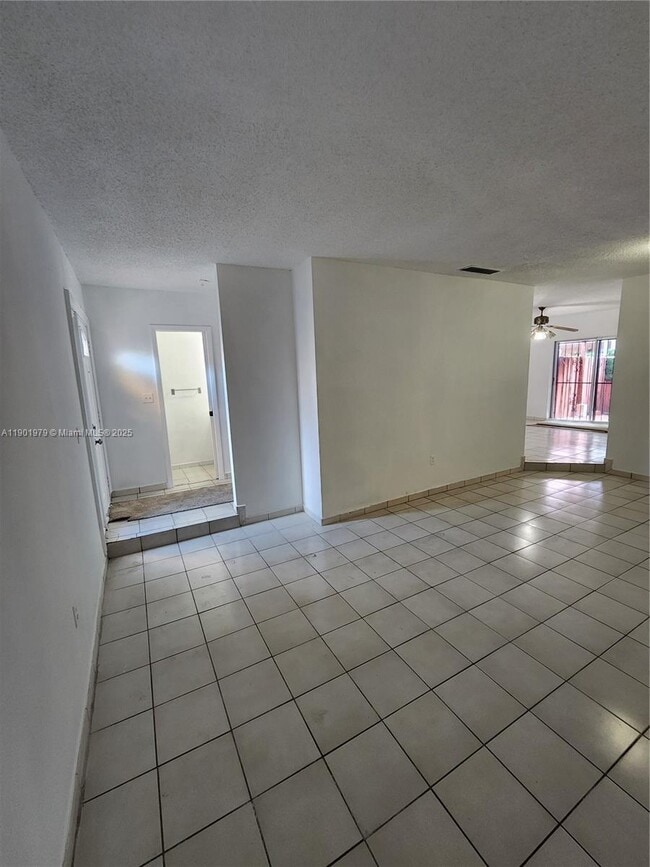 Building Photo - 4505 W 15th Ave