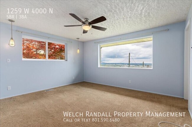Building Photo - 1259 4000 N St