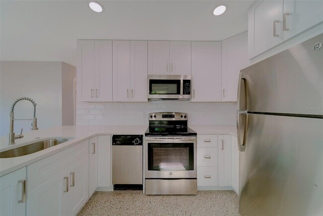 Building Photo - 13248 4th St E