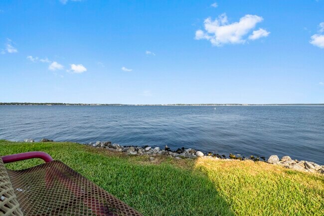 Building Photo - 11417 Windlass Ln