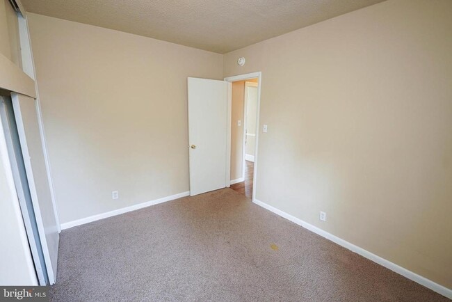 Building Photo - 31339 Old Ocean City Rd