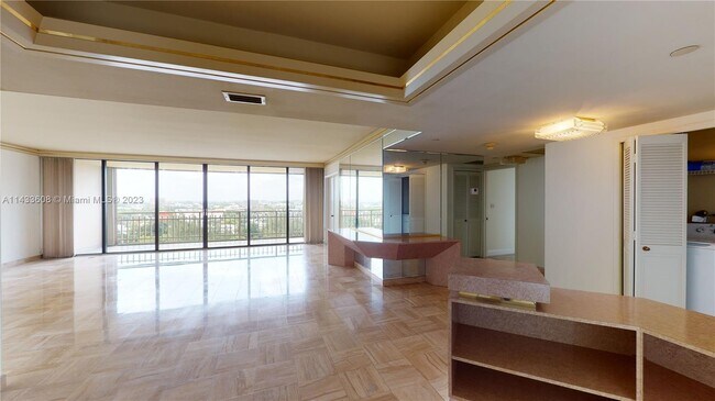 Building Photo - 11113 Biscayne Blvd