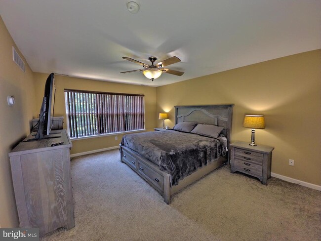 Building Photo - 161 Belfry Dr