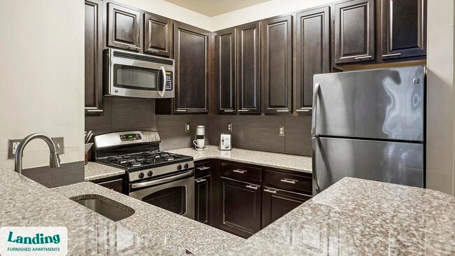 Building Photo - 1776 Patriots Ln