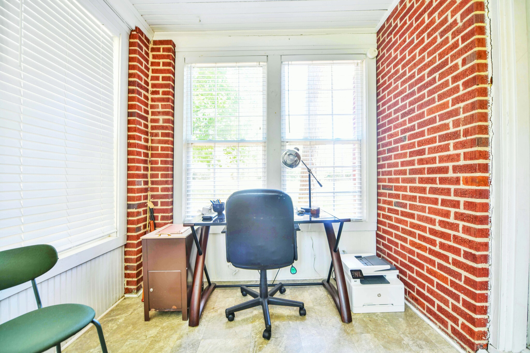 Building Photo - 2714 Forest Dr