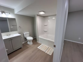 Building Photo - 712 Brandie Rd