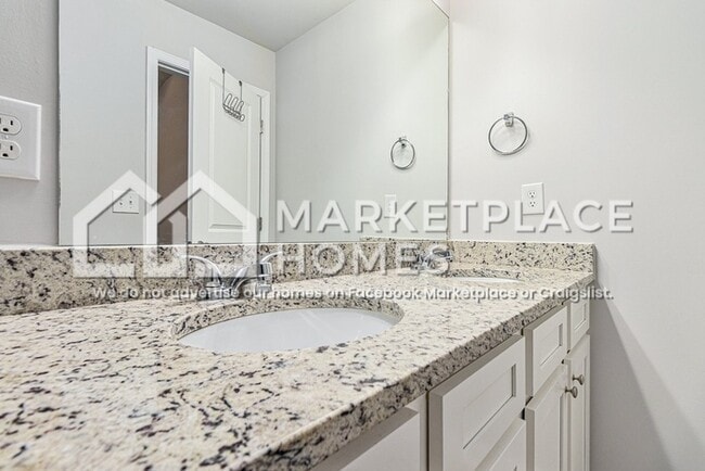 Building Photo - 4335 Shaffer Ct