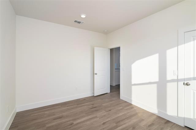 Building Photo - 2722 Eastridge Blvd