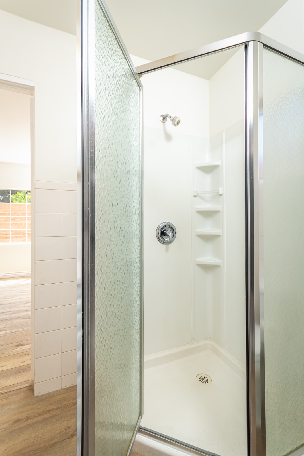 Building Photo - 5617 Katherine Ave