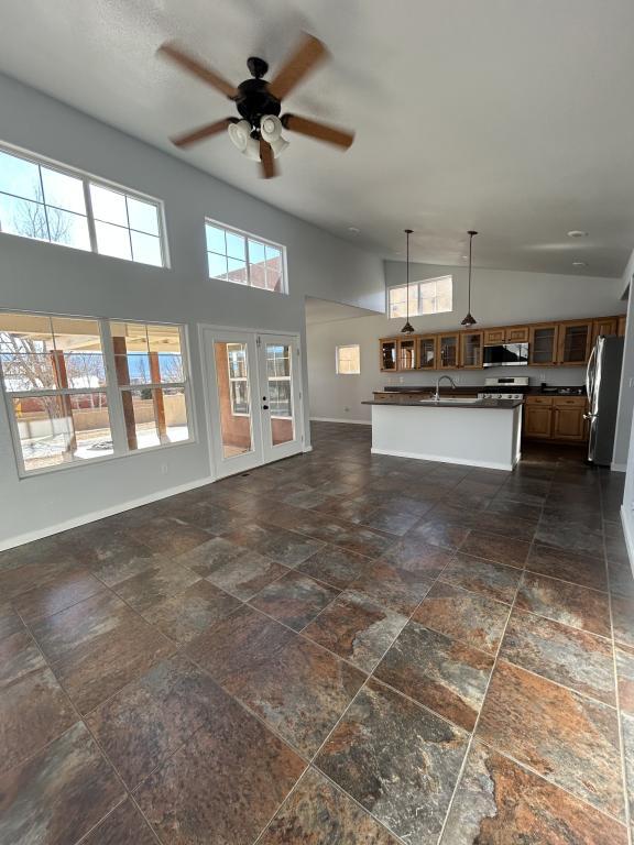 Building Photo - 3532 Rio Bravo Dr