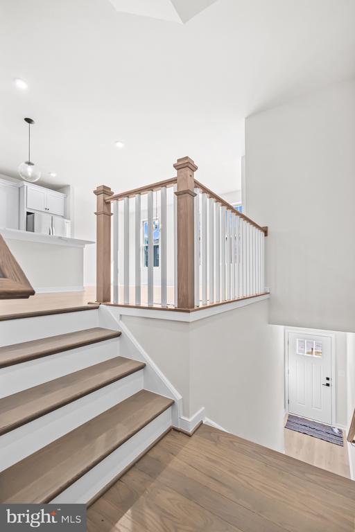 Building Photo - 6236 Folly Ln