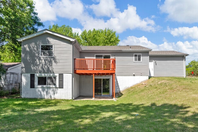 Building Photo - 14524 Fox Chase Dr