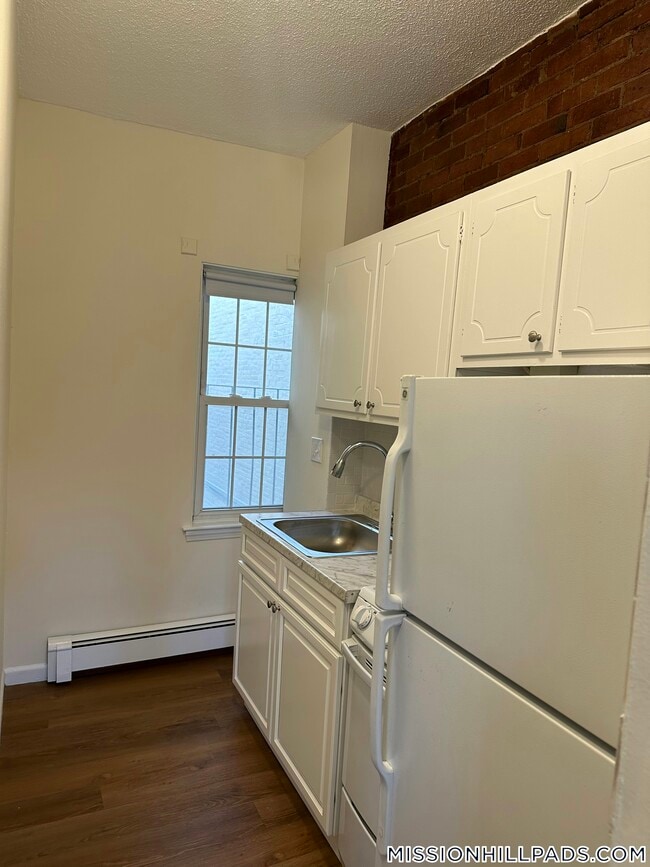 Building Photo - 58 S Huntington Ave