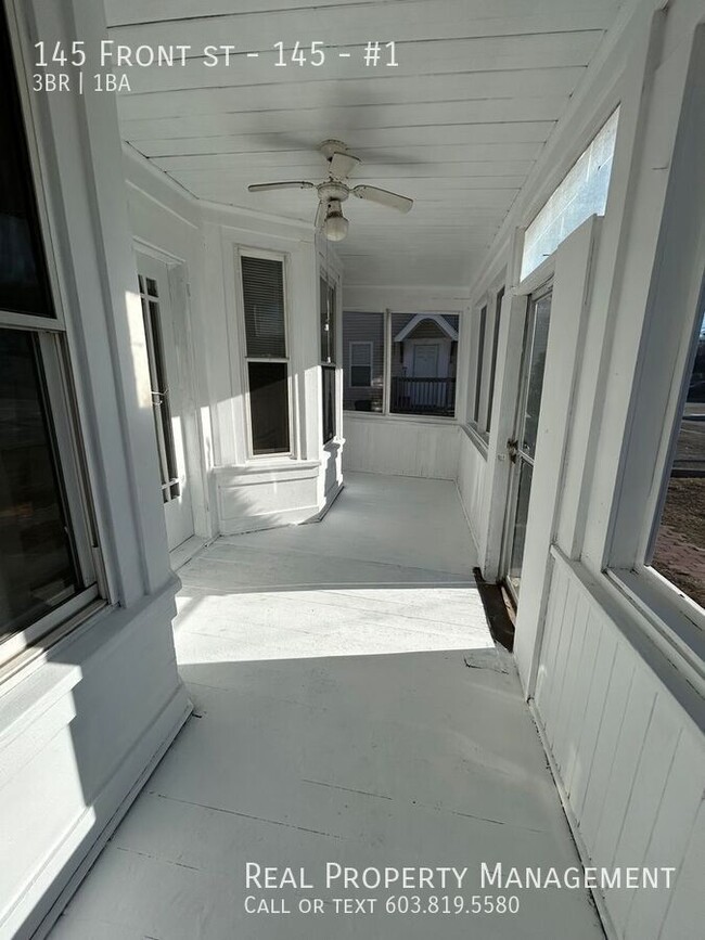 Building Photo - First Floor 3 Bedroom Available in Exeter,...