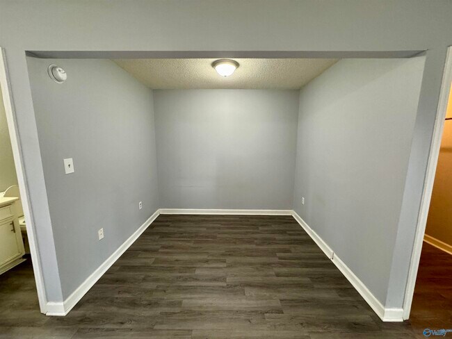 Building Photo - 3702 Penny St SW