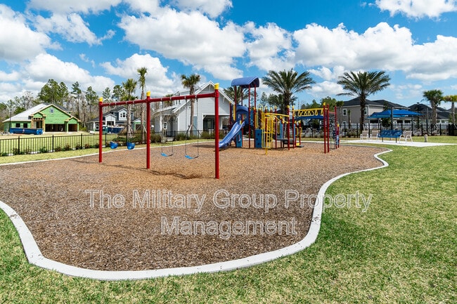 Building Photo - 246 Cherry Elm Dr