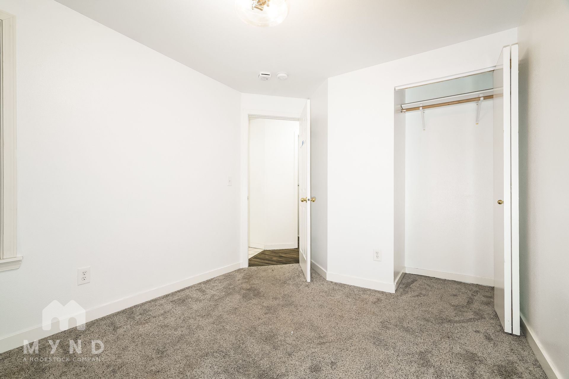 Building Photo - 16310 72nd Ave E