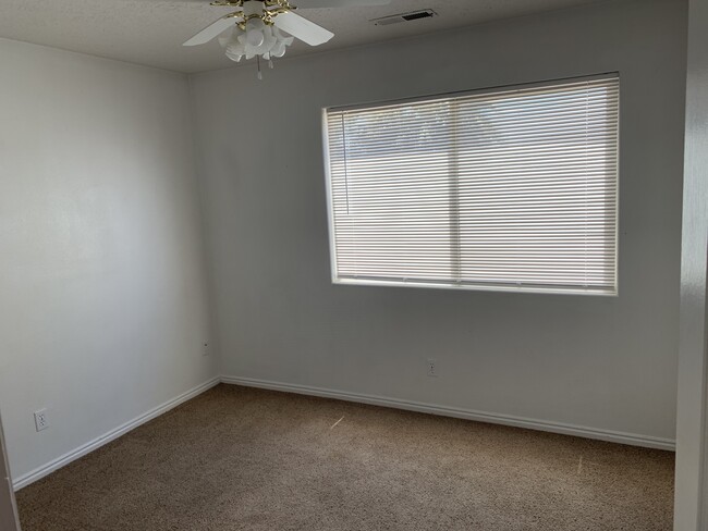 Building Photo - PPM Lease & Management (417)