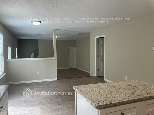 Building Photo - 3260 Timber Ridge