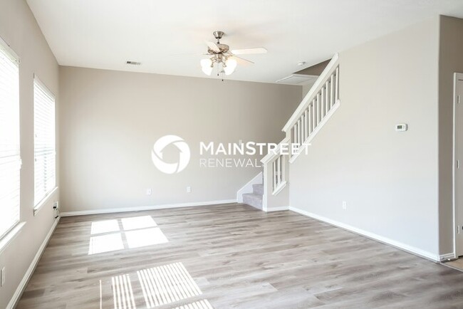 Building Photo - 8023 Louise Oak Ct