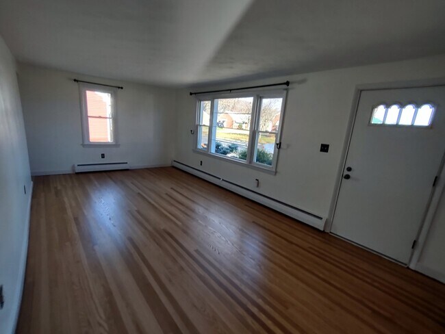 Building Photo - 603 Walnut St