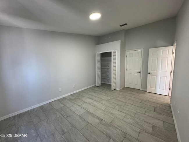 Building Photo - 3533 Forest Branch Dr