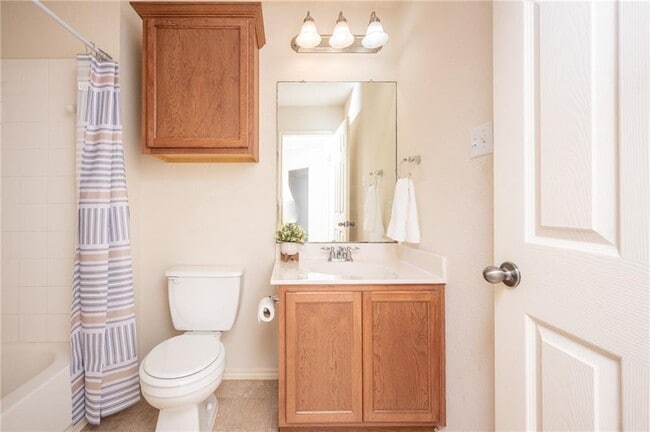 Building Photo - 1707 Big Bend Dr