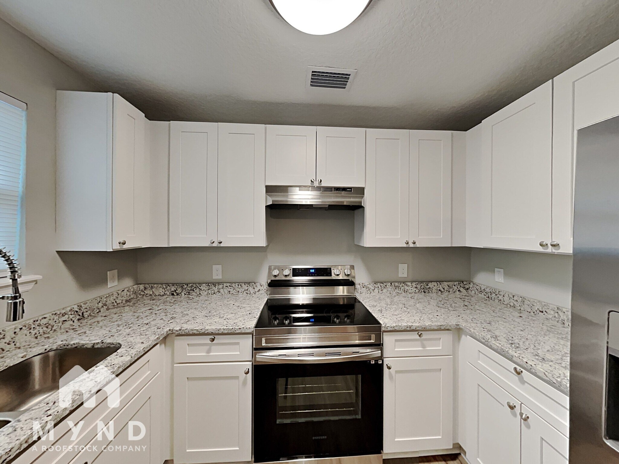 Building Photo - 3055 Dignan St