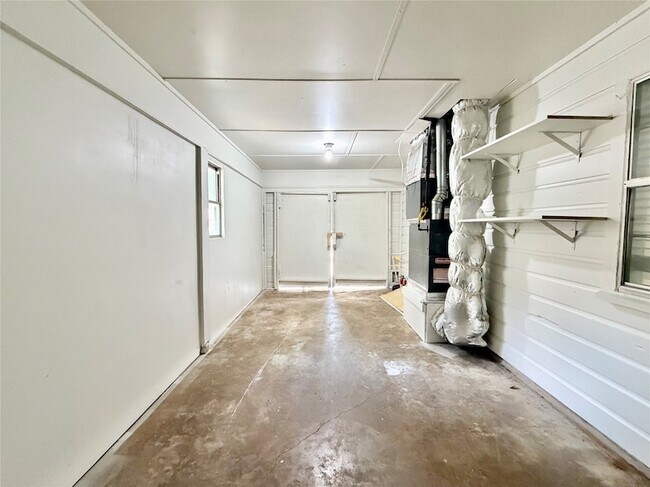 Building Photo - 712 Juno Ln