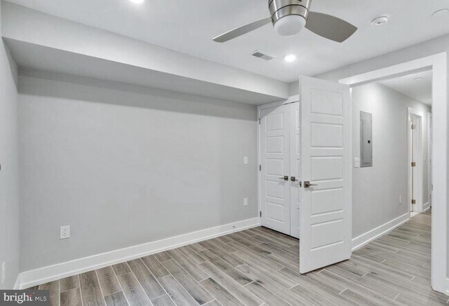 Building Photo - 902 W Susquehanna Ave