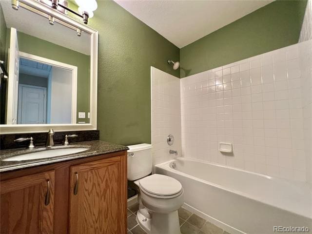 Building Photo - 22136 Wintergreen Way