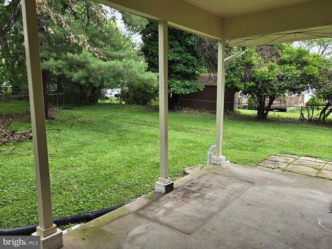 Building Photo - 13118 Vandalia Ct