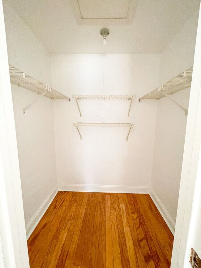 Building Photo - Tumblin Creek C-23 - Pet Friendly