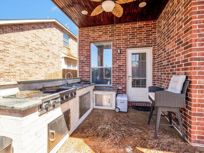 Building Photo - 18011 Darling Point Ct