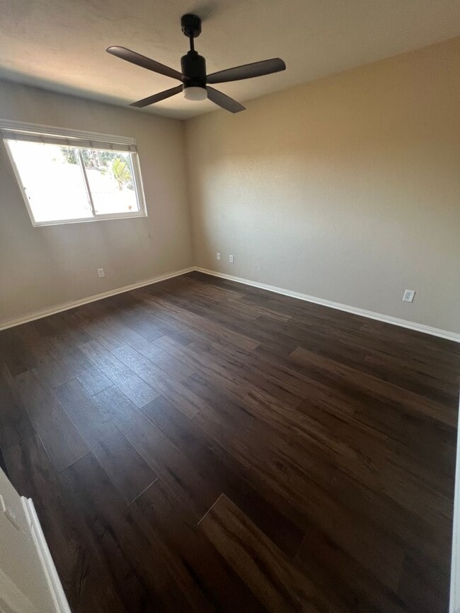 Building Photo - Lovely Condo bordering North Park & South ...