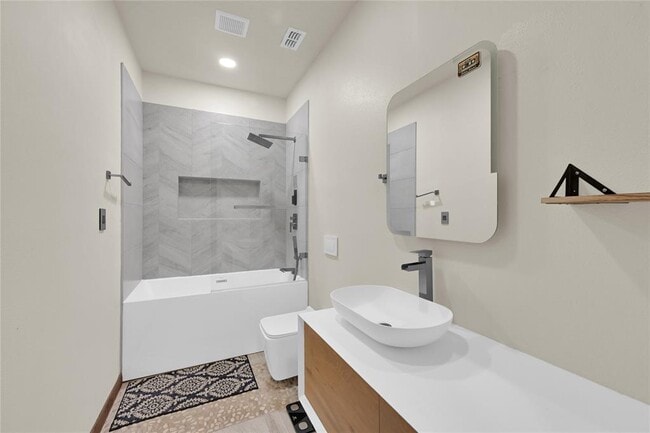 Building Photo - 16514 Barker Ranch Ct