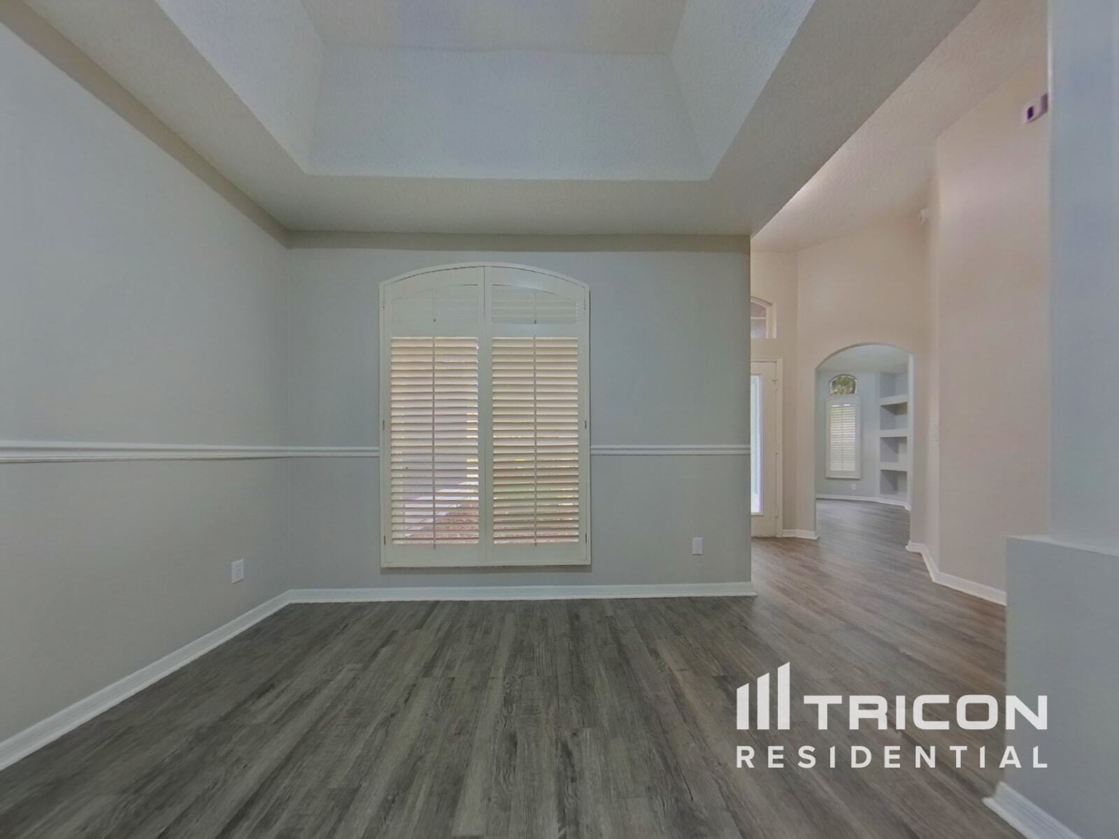 Building Photo - 906 Woodcraft Dr