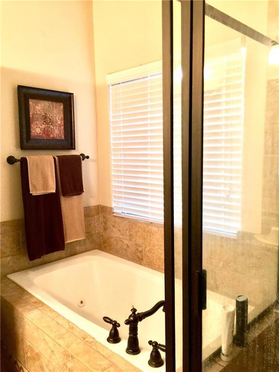 Building Photo - 10052 Janet Loop