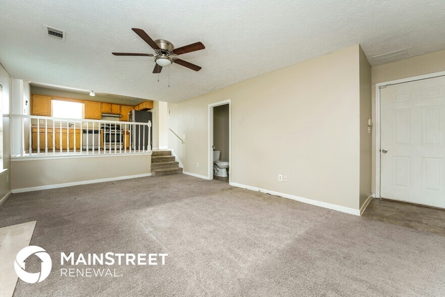 Building Photo - 5795 Meadowview Rd