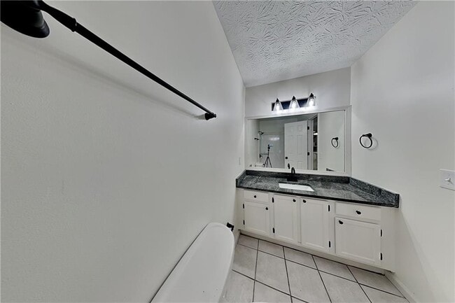 Building Photo - 989 Madison Terrace NW