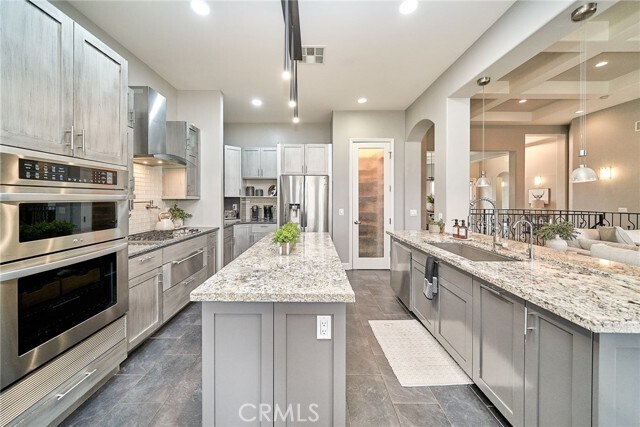 Building Photo - 30480 Sparkle Dr